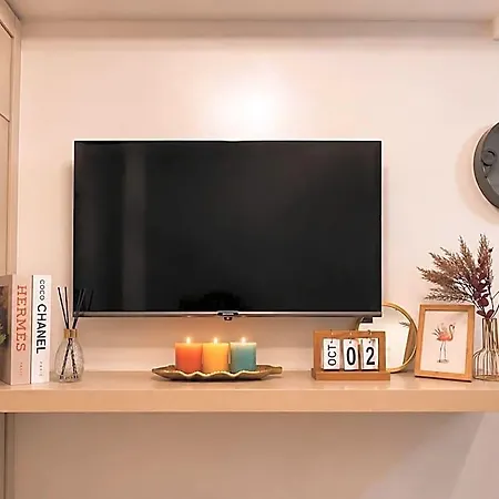 Posh 1Br @ Sm Southmall W/ 100Mbps And Netflix