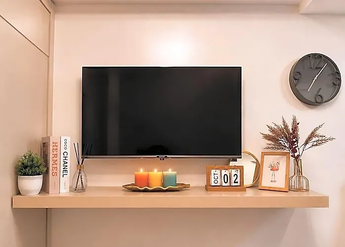 Posh 1br @ Sm Southmall W/ 100mbps And Netflix Отель Манила