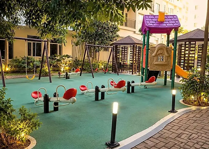 Posh 1br @ Sm Southmall W/ 100mbps And Netflix 5*
